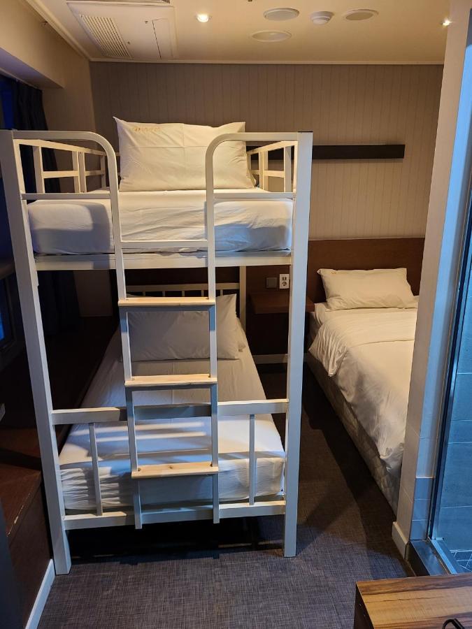 Calistar Hotel Сеул Экстерьер фото