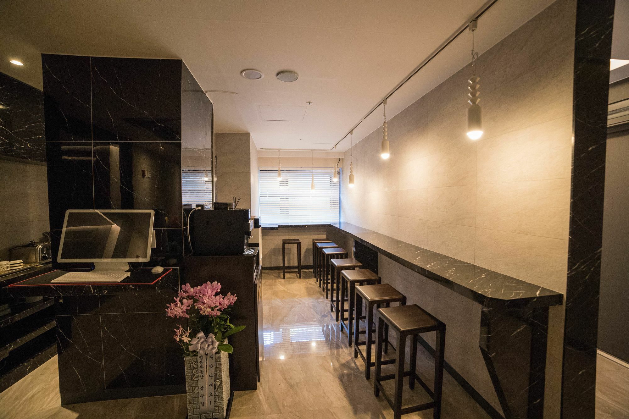 Calistar Hotel Сеул Экстерьер фото