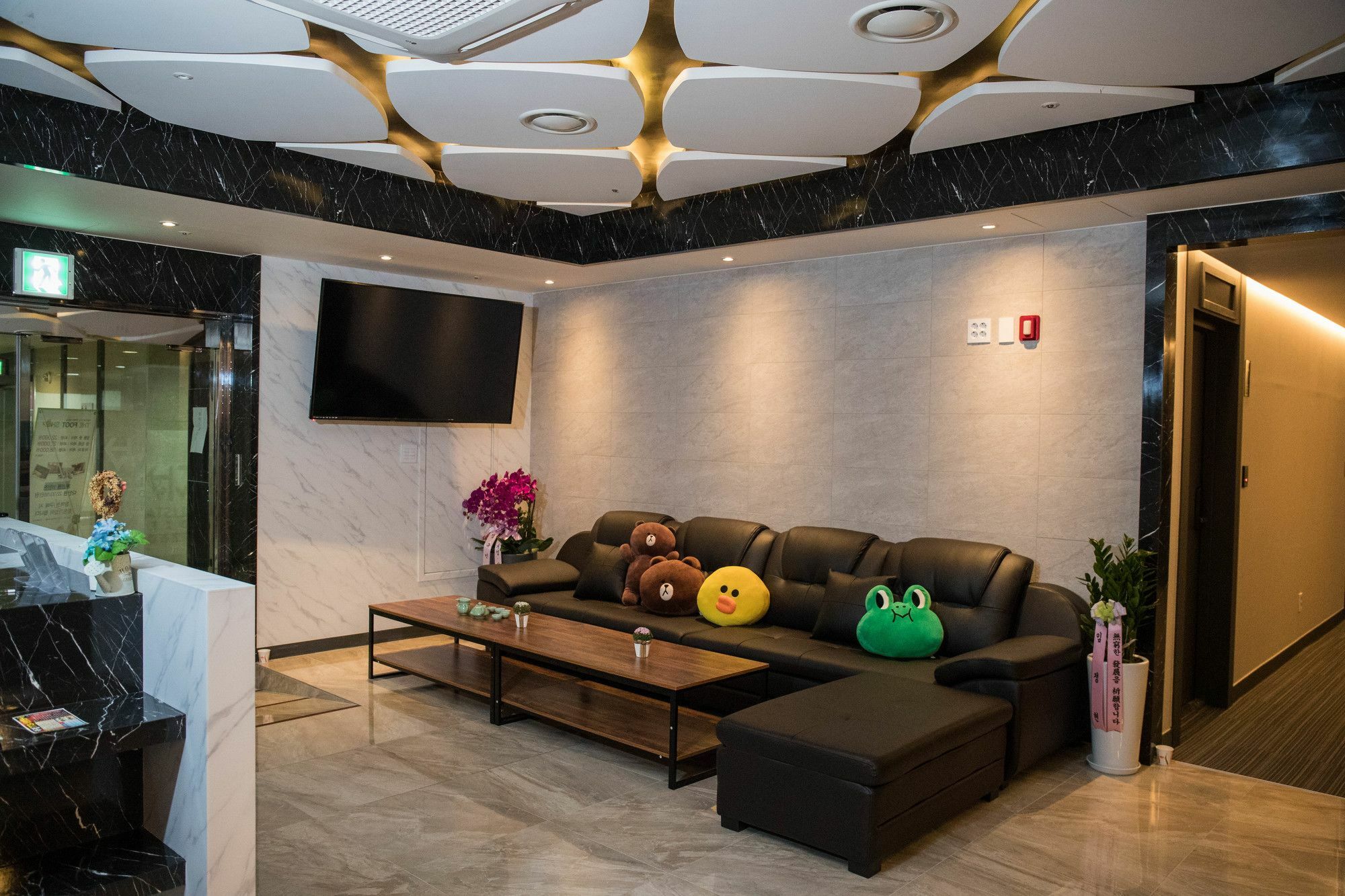 Calistar Hotel Сеул Экстерьер фото